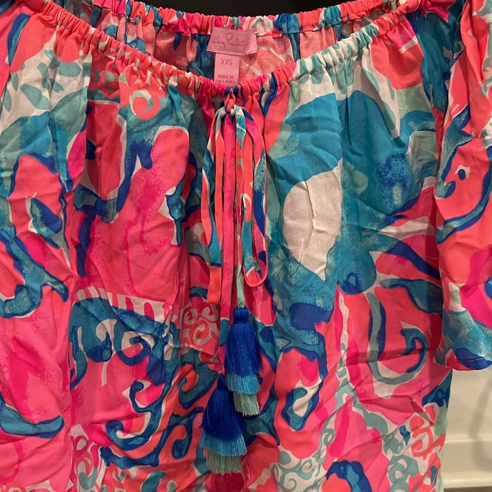 Lilly Pulitzer Tee - Picture 2 of 4